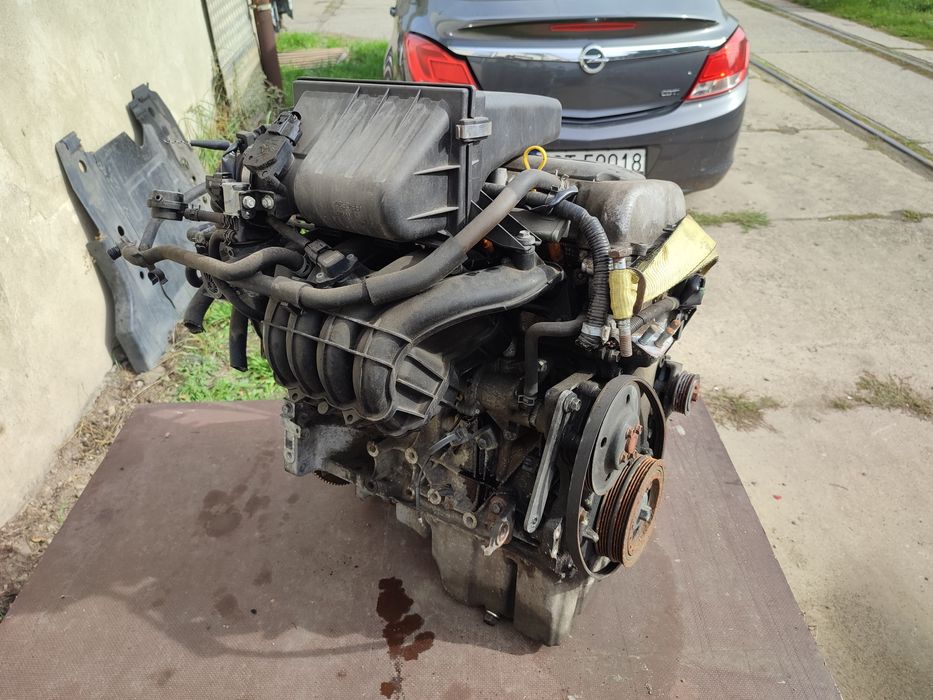 Suzuki Swift 1.3 benzyna 68KW Silnik kompletny  M13A