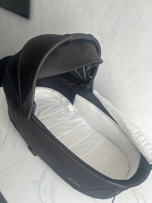 Люлька Cybex Priam Lux 4.0