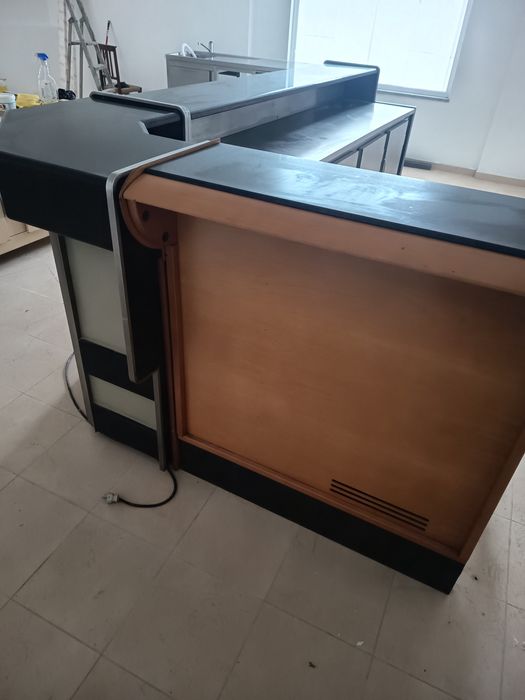 Balcão frigorífico para café bar