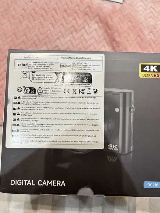 Camera fotografica nova