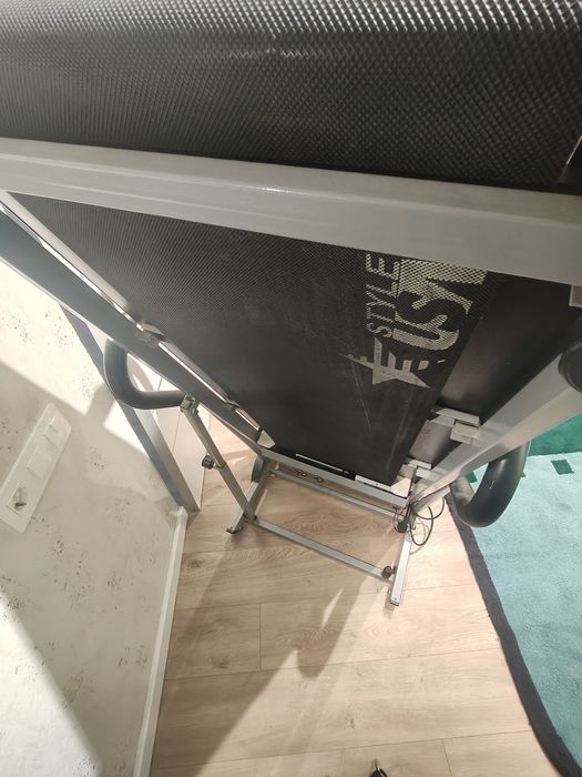 Продаю бігову доріжку