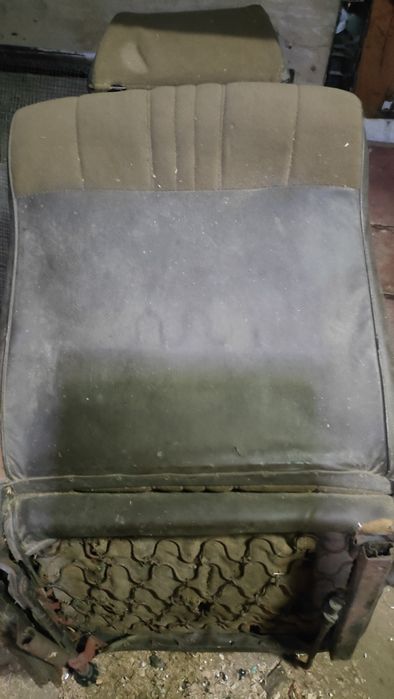 Łada 2107 komplet foteli samochodowych