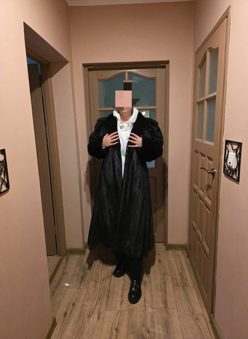 Eleganckie futro z naturalnego lisa – stan bardzo dobry