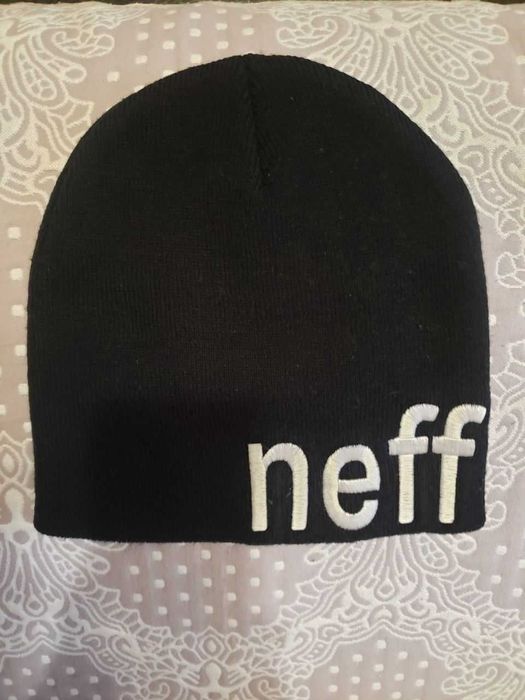 Шапка чоловіча чорного кольору,  трикотажна.