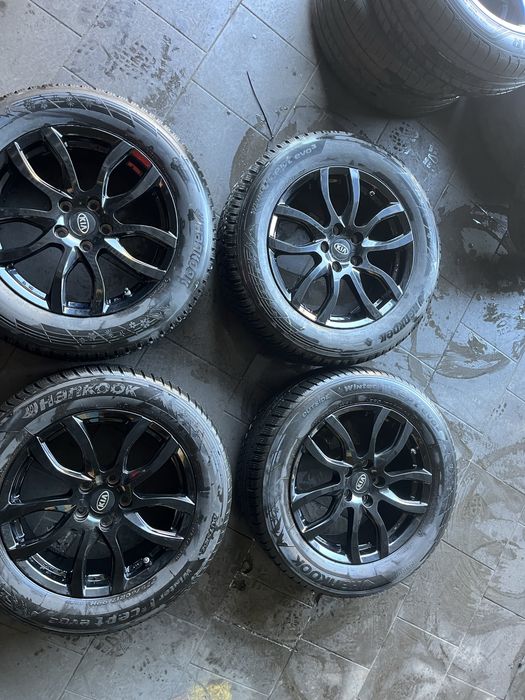Felgi 17 Kia Sportage z czujnikami jak nowe