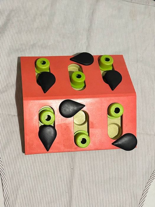 Гра-головоломка  Nina Ottosson