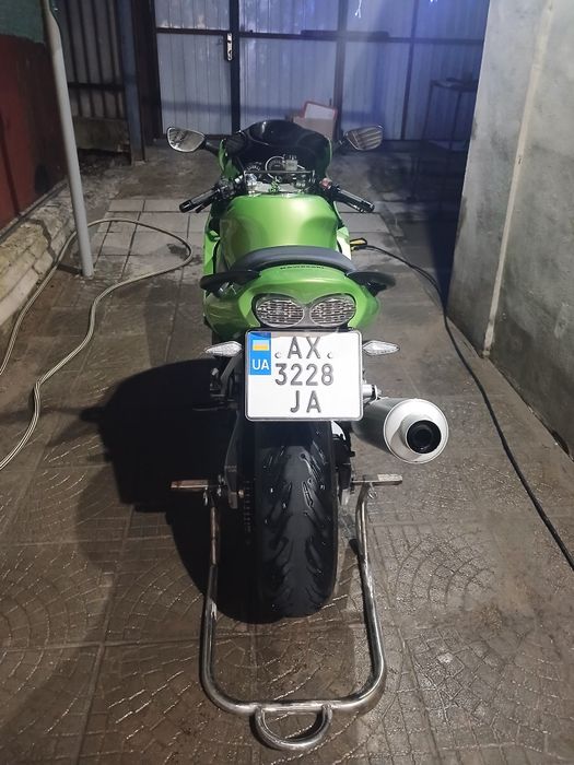 Продам  Кавасаки  Zx 6R