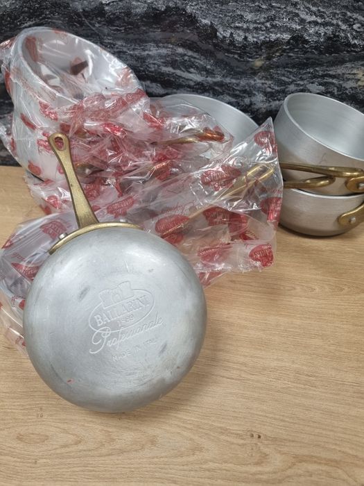 Сотейник Ballarini ServInTavola 10 см