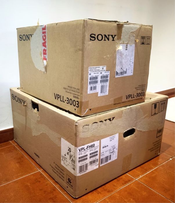 Projetor Profissional Sony VPL-FH60
