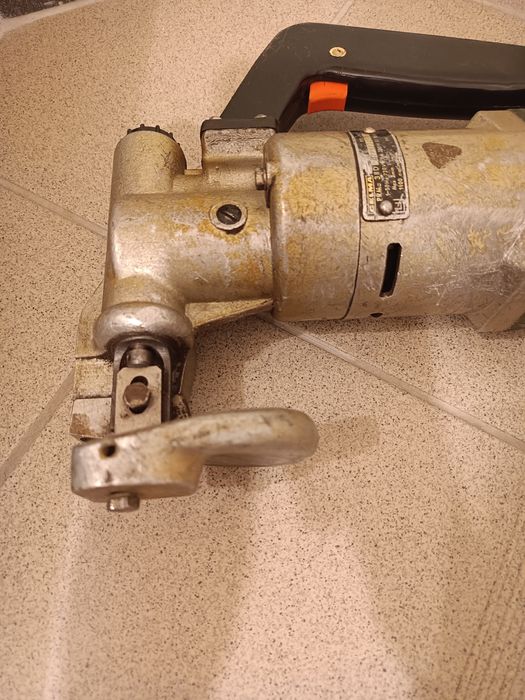 Stare polskie nożyce elektryczne Celma