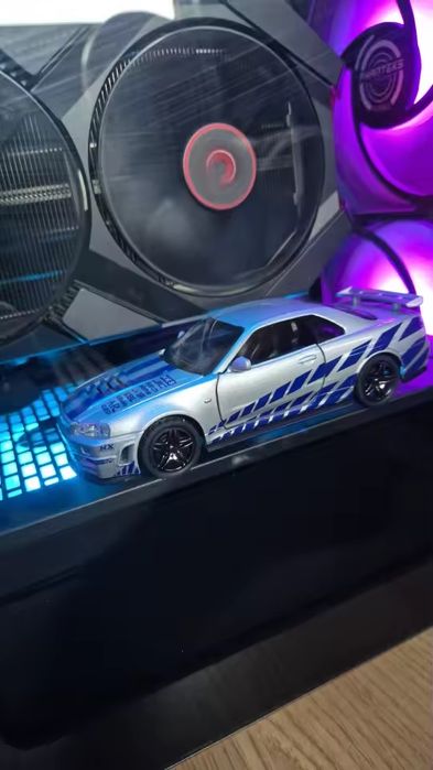 Модель авто Машинка 1:32 Nissan Skyline, Метал, Нова