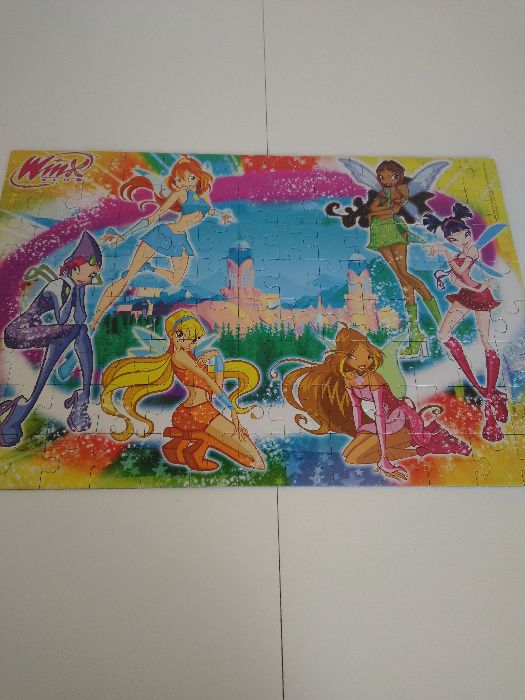 Puzzles. Novos. Sem uso.