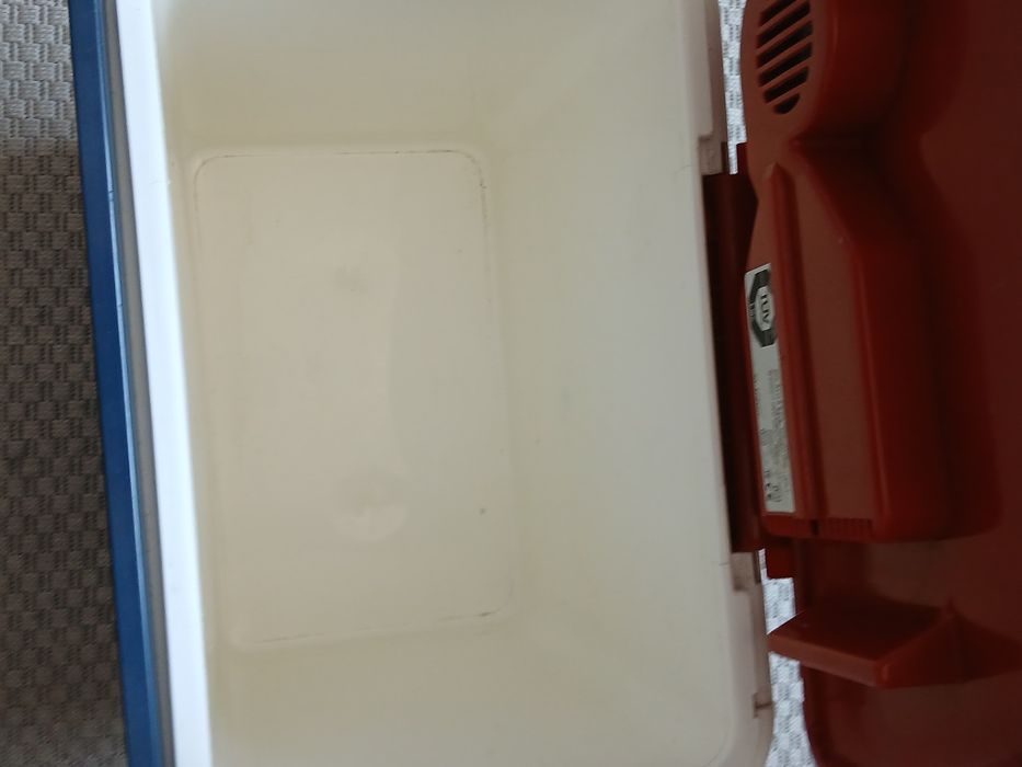 Caixa tetmica para bebidas.