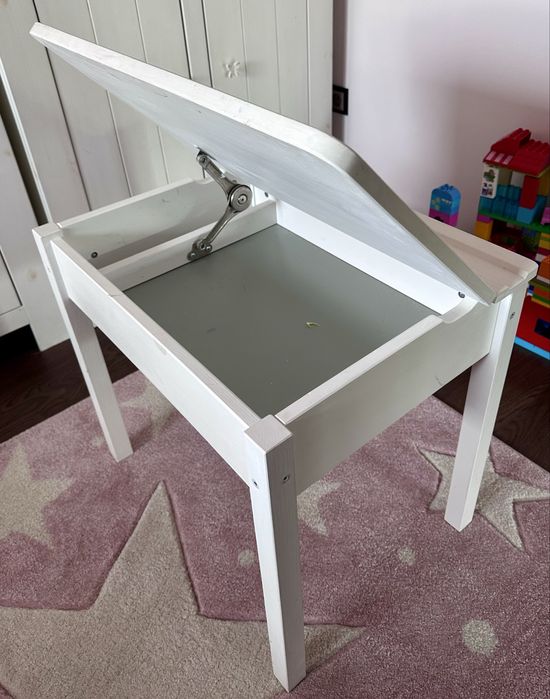 Ikea sundvik stolik  biurko otwierane dla dziecka
