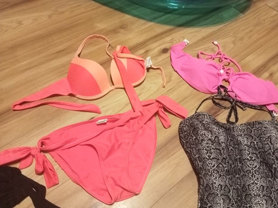 Stroje kąpielowe bikini jednoczesciowe hm