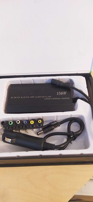 Универсальный автомобильный адаптер для ноутбука