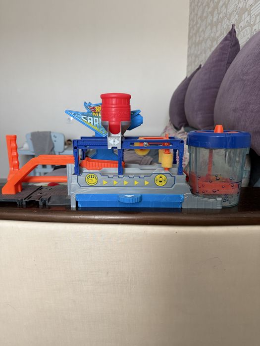 Ігровий набір  Hot Wheels мойка