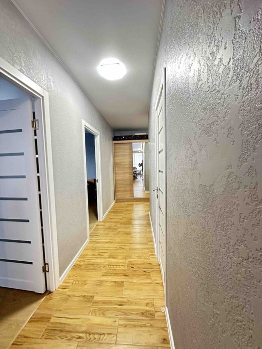 2к квартира з новим ремонтом. ЖК Покровський центр Гостомеля.