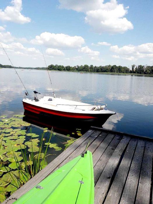 Domek na Mazurach 14 os. jezioro pomost łódka