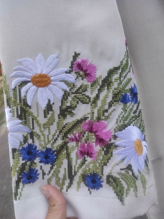 Сукня з орнаментом 48