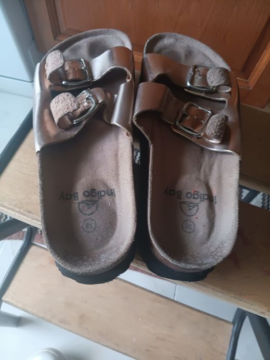 Chinelas de rua by cubanas
