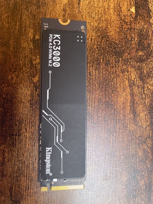 SSD диск Kingston KC3000 1TB