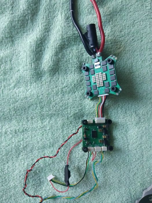 Продам фпв українську , стек  ,RX