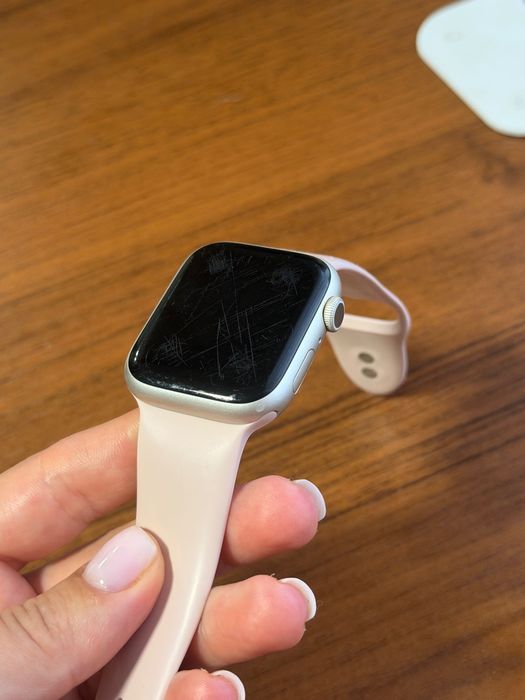 Apple Watch Series 7 GPS 45 мм Silver