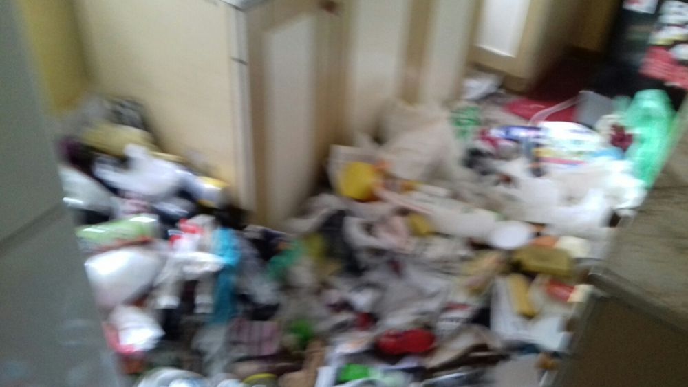 Wywóz śmieci odpadów styropian papa