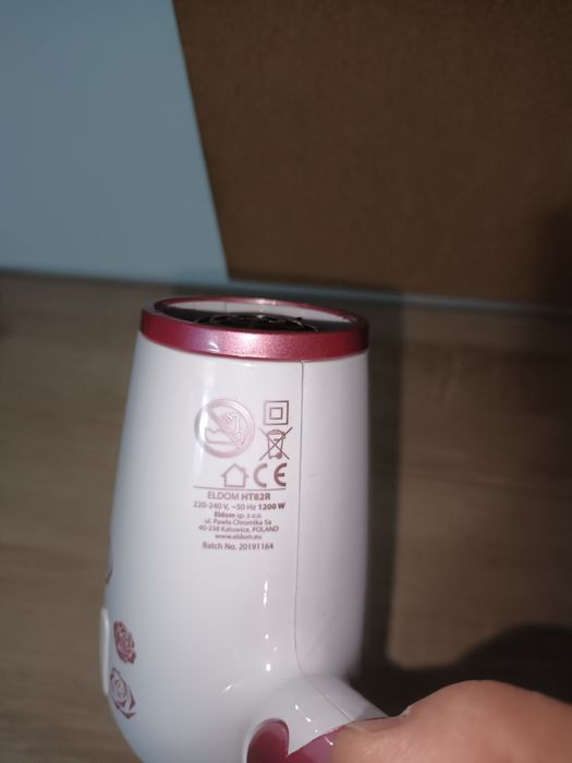 Sprzedam suszarkę do włosów