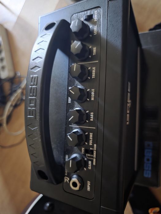 Amplificador Portátil Boss Katana Mini