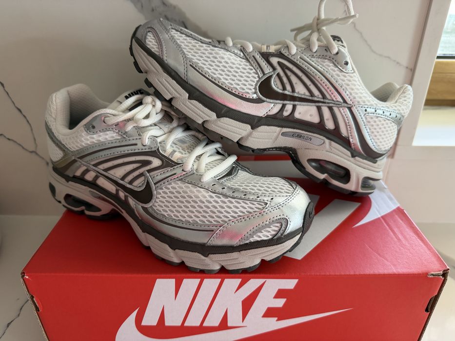 Nike Air Max Moto novos