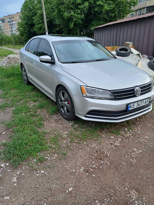 Volkswagen jetta 2016