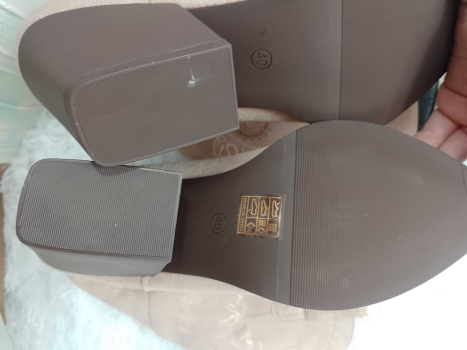 (39/40) Będzie, bogato zdobione haftem Kozaki kowbojki , NOWE