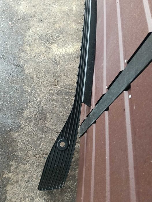 Kratka w zderzak Tył Tylny Audi Q4 E-Tron 89A,807,833A WYSYŁKA