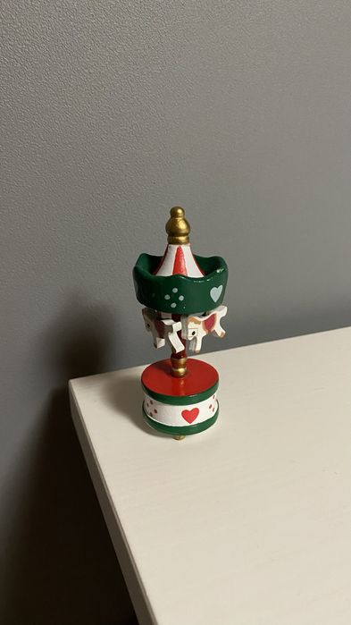 Ozdoba świąteczna karuzela