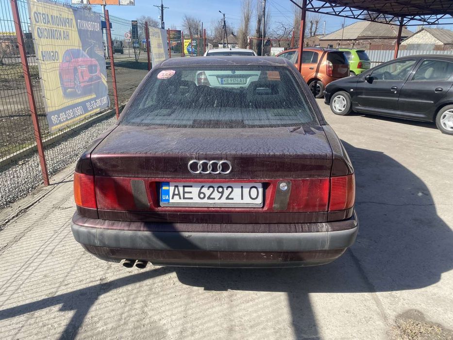 Ауди          100