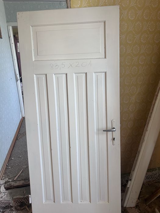 Stare drewniane drzwi – 11 sztuk, klimat PRL / loft / renowacja