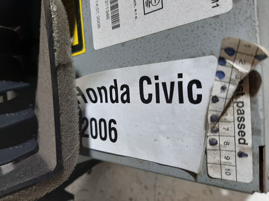 Rádio / auto-rádio HONDA Civic VIII Hatchback (FN_, FK_)