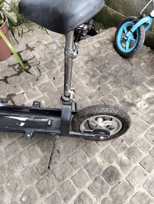 Trotinete como tá foto para peças ou projetos motor