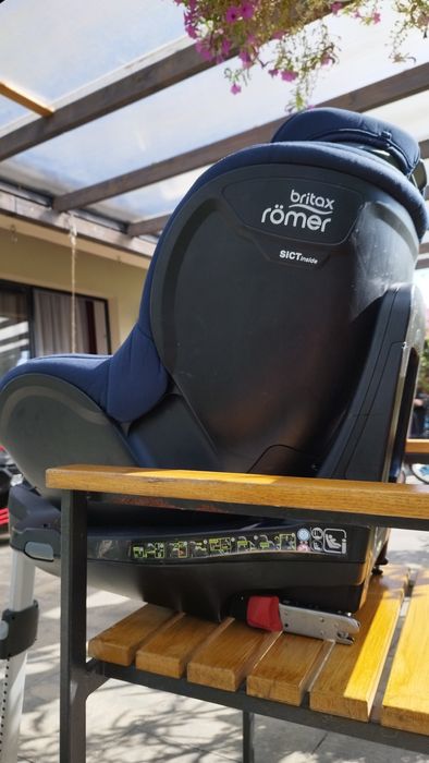 Fotelik Britax dualfix m i-size