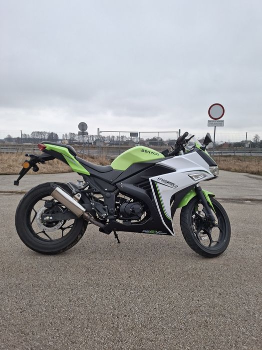 Benyco RS50 - Ścigacz na kat. AM / Romet Arrow fly