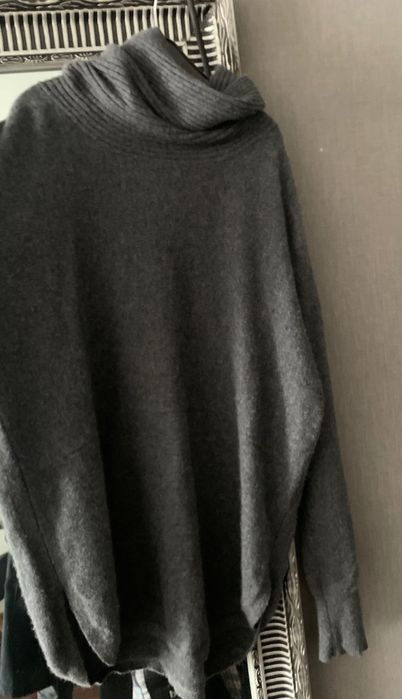 Светри з натуральним складом Uniqlo