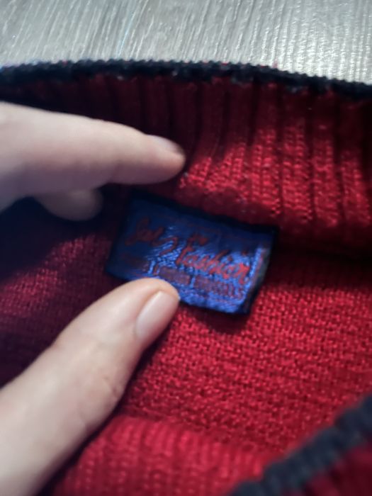 Vintage czerwony sweter