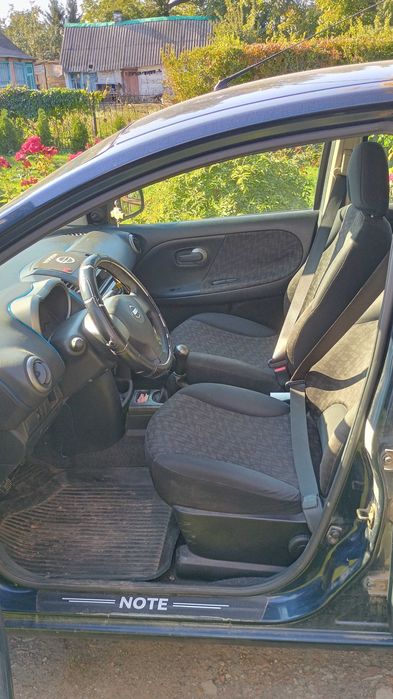 Продам nissan Note 1.4 2006