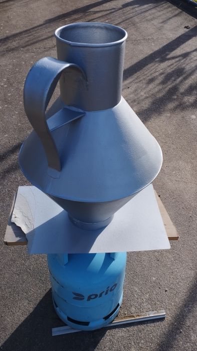 Cântaro antigo mas restaurado é de um almude