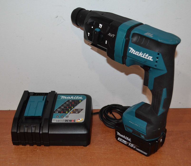 Młotowiertarka Makita DHR182 + 1x Bateria 3.0Ah i Ładowarka