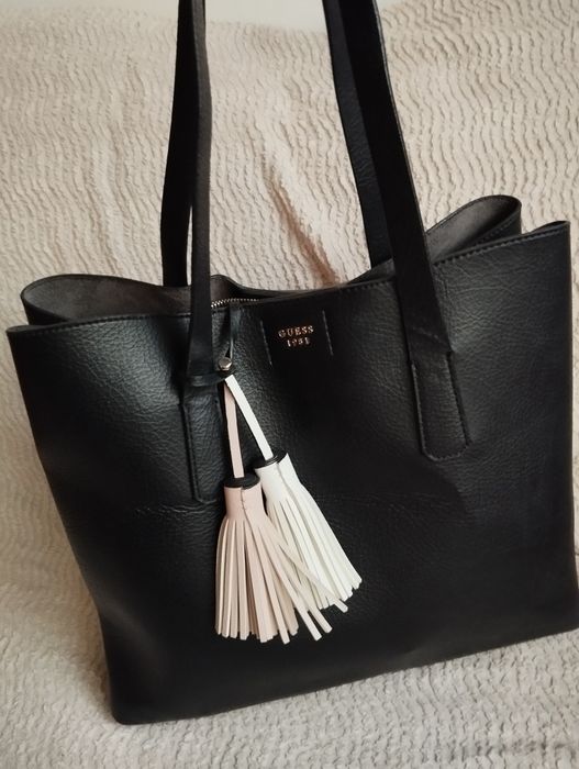 Torebka szoperka Guess