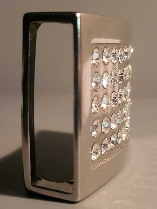 Klamerka do paska z cyrkoniami