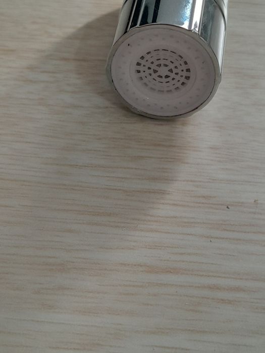 Новий регулюючий, Фільтр на воду. Поворотна насадка на кран..